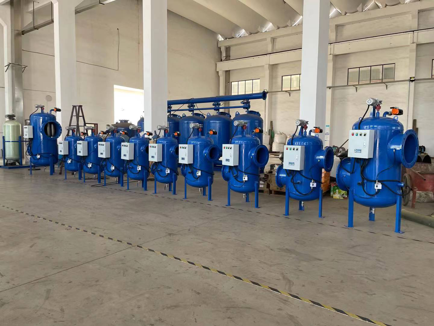 全程綜合水處理器—專門針對循環(huán)水體系腐蝕、結(jié)垢、菌藻和水質(zhì)問題