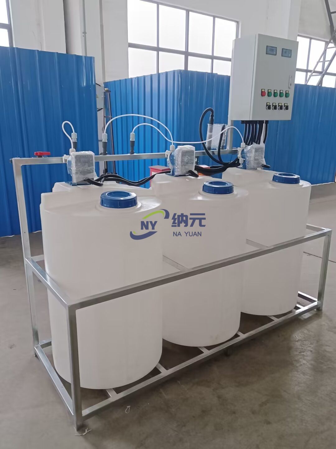 全自動(dòng)加藥裝置在生產(chǎn)中的應(yīng)用有哪些?